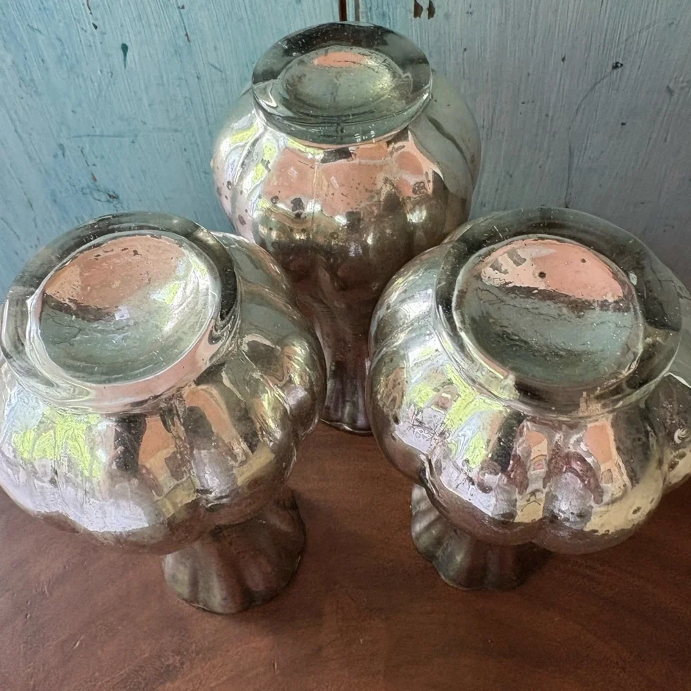 (3) Pretty Silver Mercury Glass Vases Set - Picture 7 of 13